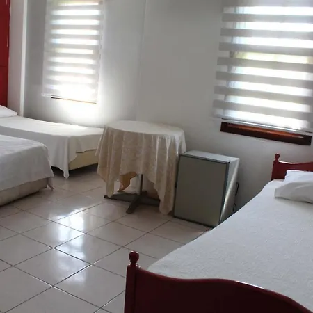 Motel White